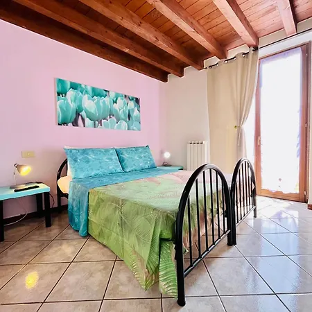 Desenzano Central Apartment With Balcony Desenzano del Garda Exterior foto