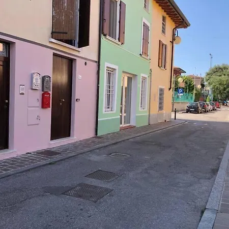Desenzano Central Apartment With Balcony Desenzano del Garda Exterior foto